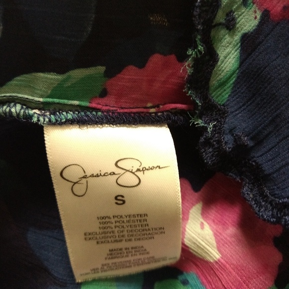 Jessica Simpson Virginia Floral Peasant Top Small - Picture 6 of 6